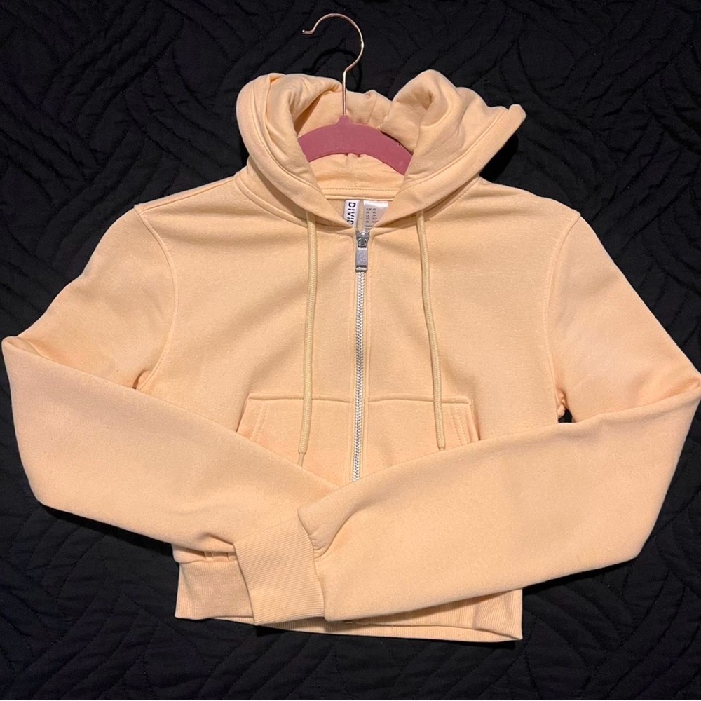 H&M Yellow Cropped Hoodie